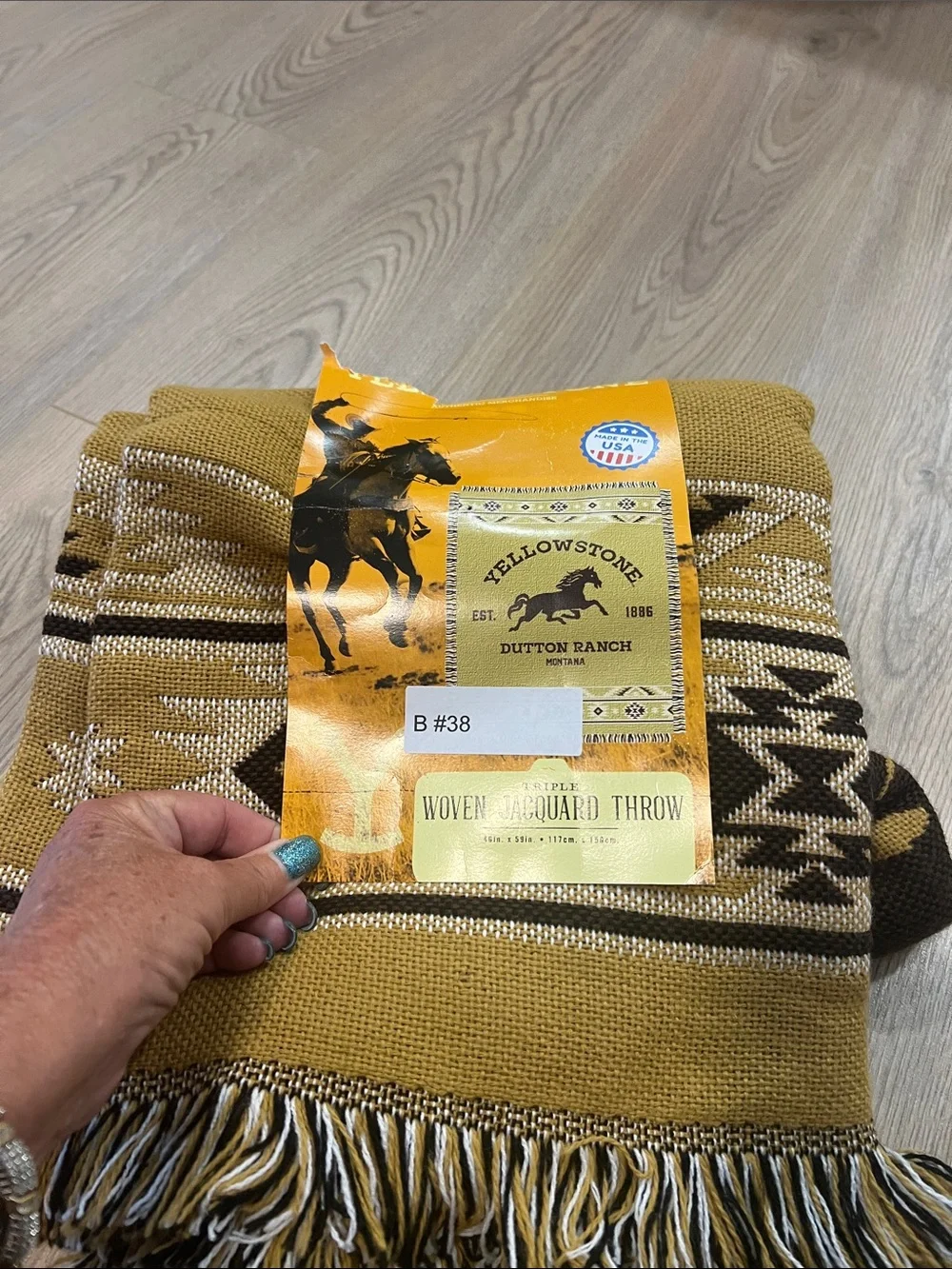 Yellowstone Dutton Ranch Woven Jacquard Throw - Mustard Yellow